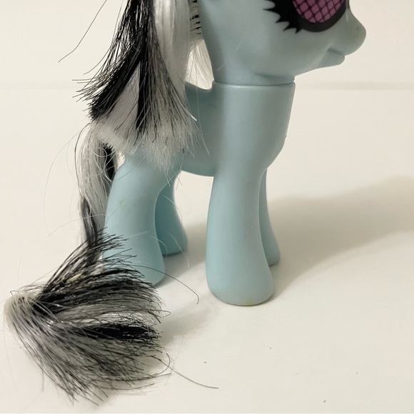 My Little Pony Mania Photo Finish Figure MLP Toys R Us Exclusive - Picture 7 of 15